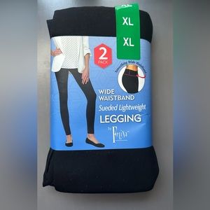 Brand New Pack Of Two Felina Leggings